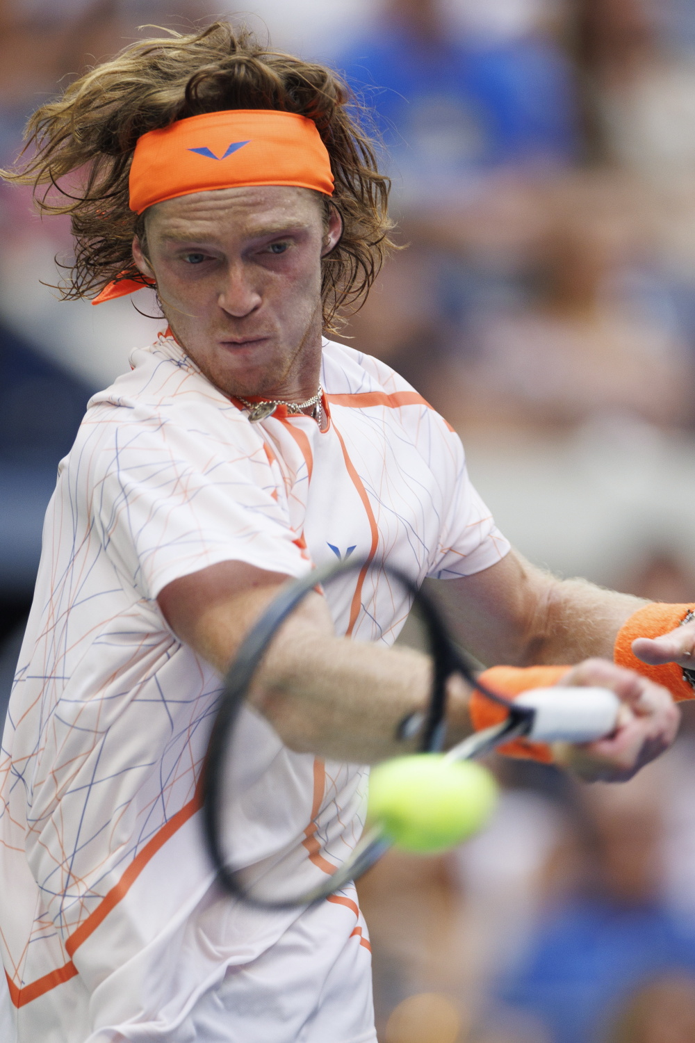 开云体育在线-温网力克拉沃尔杯，梅德韦杰夫高光表现