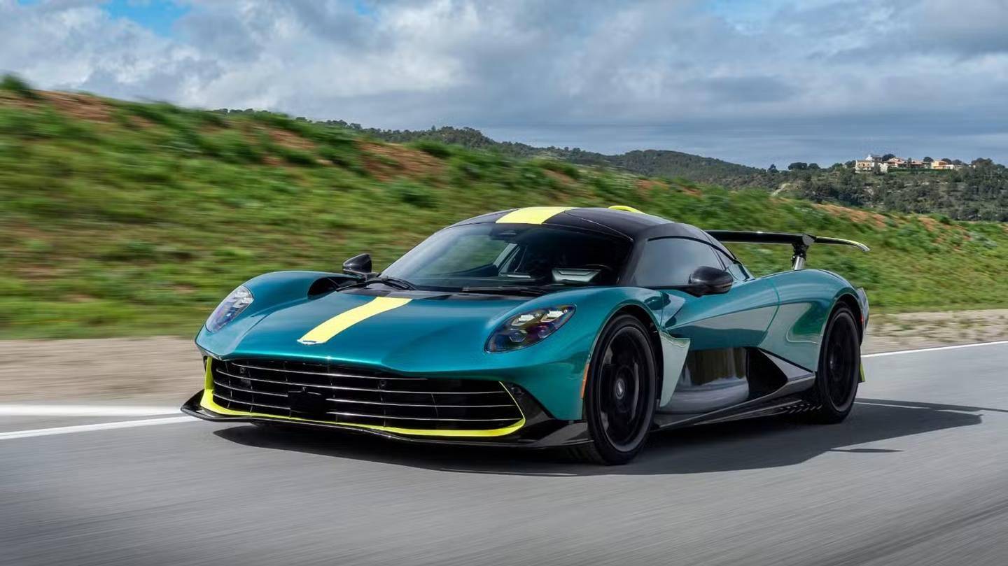 阿斯顿马丁鏖战迈凯伦,周冠宇扛起全队 阿斯顿马丁鏖战迈凯伦,周冠宇扛起全队